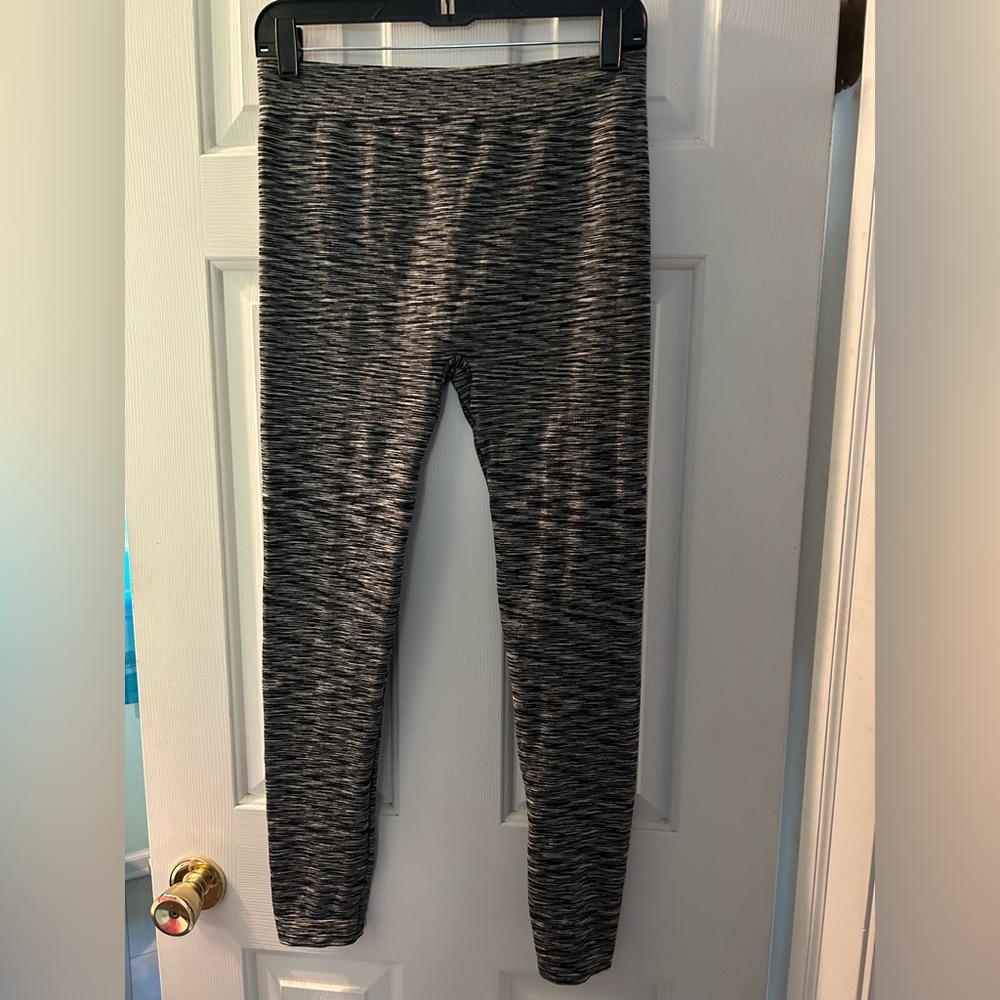 Gray/Black/White Heather Pattern leggings